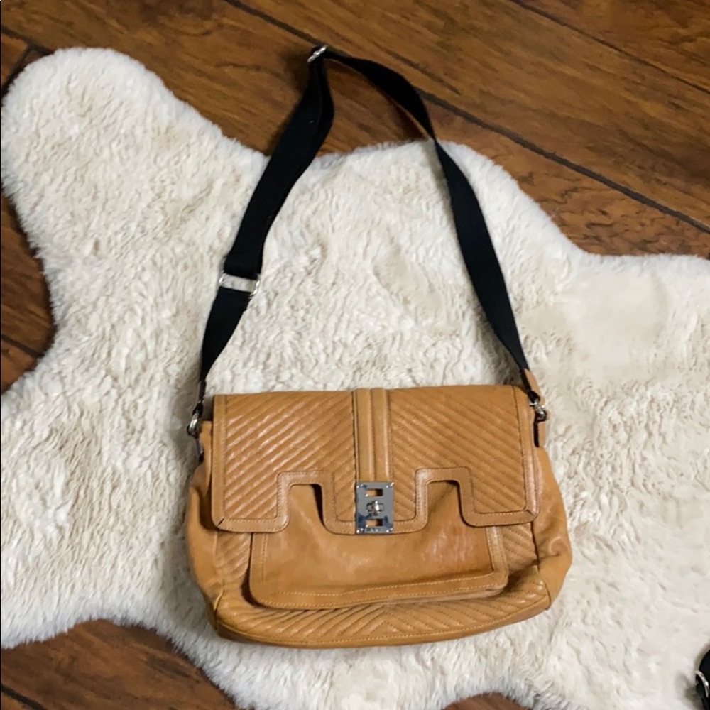 Purse by gwen stefani